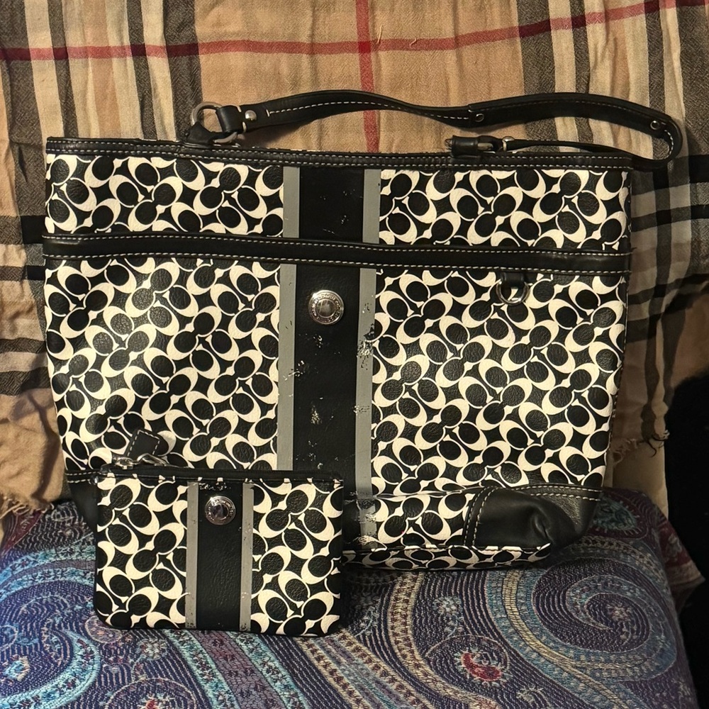 Coach bags and wallets oh my!!!